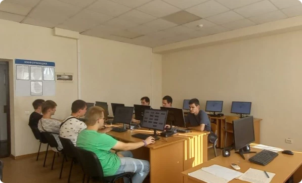 Тренировка внутреннего экзамена в лицензированном компьютерном классе